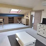 Mes Maisons A La Pinede * 圣马克西姆